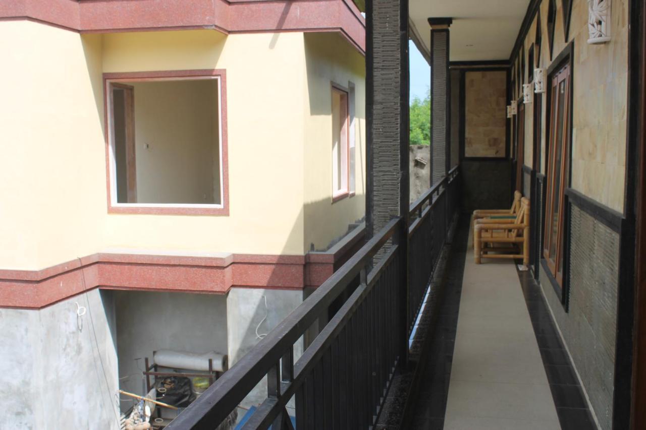 Waterfall Guest House Sukawati Extérieur photo
