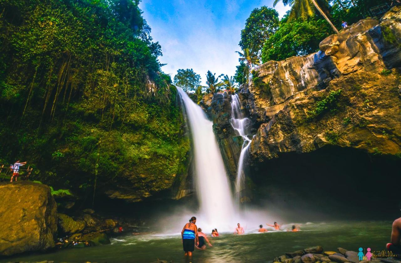 Waterfall Guest House Sukawati Extérieur photo